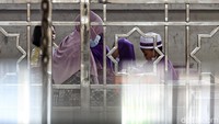 Anak-anak yang masih berumur 5 tahun itu diajarkan tentang pentingnya beribadah sejak dini dan menjalankan ibadah puasa.