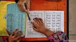 Semangat Anak-anak Pesisir Jakarta Cari Pahala di Bulan Puasa