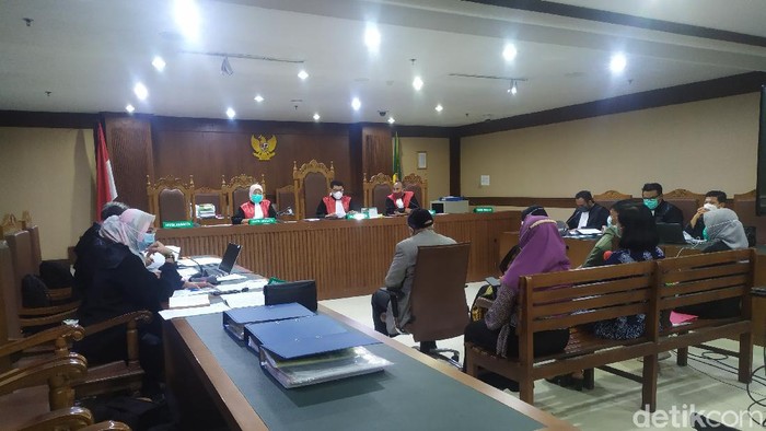 Sidang mantan panitera PN Jakarta Utara, Rohadi (Arun/detikcom)