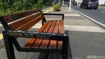 Waduh! Kursi Trotoar di Kemang Penuh Coretan