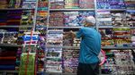 Bangkitnya Penjualan Sajadah di Pasar Tanah Abang