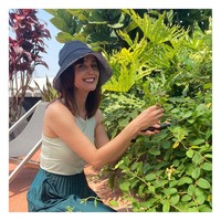 Belinda pun memulai bisnis spa yang dikatakan cukup untuk menafkahi kehidupannya sehari-hari. Sayangnya tiga tahun lalu, ibu Belinda didiagnosa menderita penyakit tiroid dan kanker paru-paru. Ia pun mendedikasikan waktu dan uangnya untuk mengurus sang ibu sebelum akhirnya meninggal dunia. Foto: Instagram @ladybelindahon