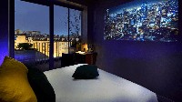 Sensasi bioskop jadi andalan Hotel Paradiso.