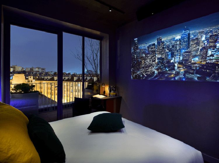 Bukan Bioskop, Ini Kamar Hotel