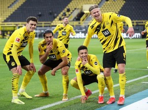 Keuangan Dortmund Sehat, Ngapain Jual Pemain?