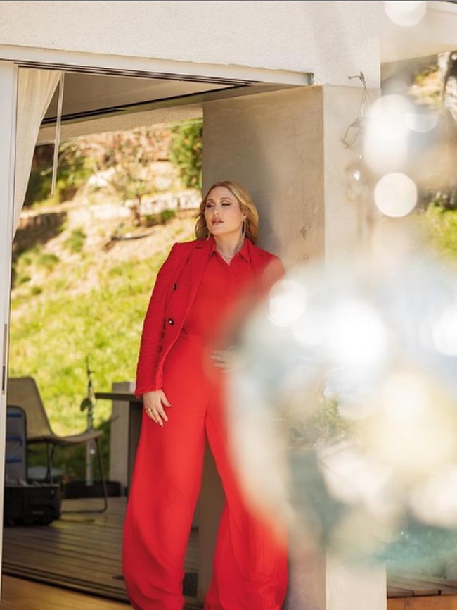 Hayley Hasselhoff mencetak sejarah sebagai model yang tampil nude di sampul majalah Playboy. Ia berpose seksi untuk Playboy Jerman. Foto: Instagram/@hhasselhoff