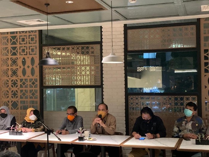 Kepala Inspektorat Jatim Helmy Perdana Putra