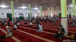 Khusyuk Beribadah di Masjid Bersejarah Al-Makmur Tanah Abang