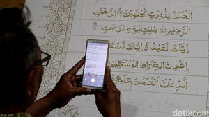 Melihat Proses Pembuatan Batik Alquran di Solo