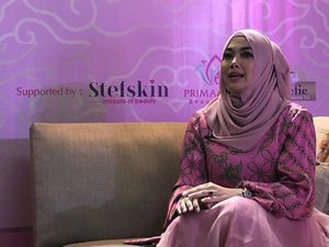 Enakan Jadi Pengusaha atau Superhero? Ini Jawaban Saras 008