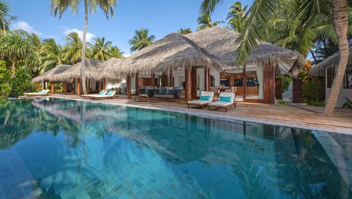 Resort Maldives Miliki Teleskop Terkuat di Samudera Hindia Tak hanya keindahan laut Maldives yang bisa dinikmati. Pesona langit dengan gemerlap bintangnya dapat dilihat lewat teleskop terkuat di Samudera Hindia.