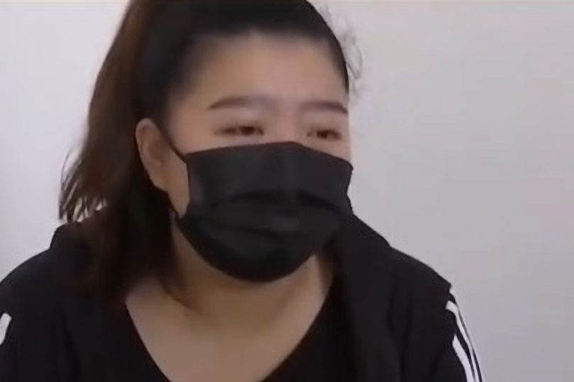 Tak Sengaja Minum Air Es Isi Disinfektan, Perut Wanita Ini 'Terbakar'!