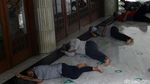 Aksi Tidur Berjamaah di Masjid saat Ramadhan