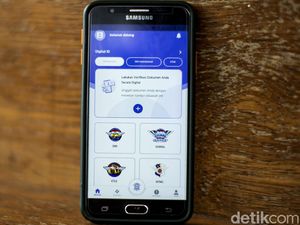 Nggak Usah Pakai Calo, Urus SIM-STNK Bisa Online