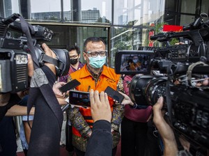 Saksi dari Kemenkeu: Bank Garansi di Ekspor Benur Pungutan, Bukan Pajak