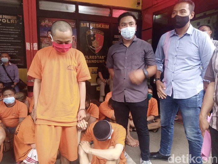 Dua pelaku jambret yang sudah beraksi 47 kali di Bandung diringkus polisi