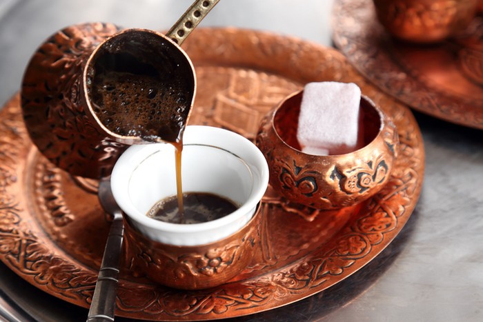 Ini Cara Ampuh Atasi Efek Buruk Berhenti Minum Kopi di Bulan Puasa