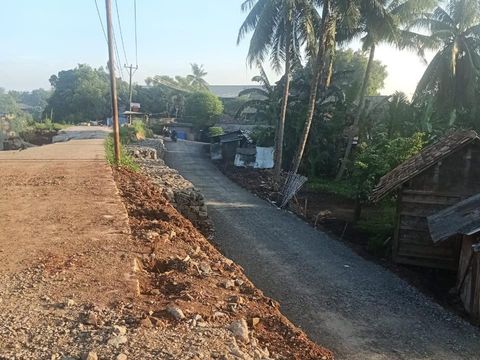 Jalan alternatif yang dibangun Pemkab di dekat Jl Tanjung Burung Teluknaga yang longsor. (Dok Dinas Bina Marga SDA Kab Tangerang)