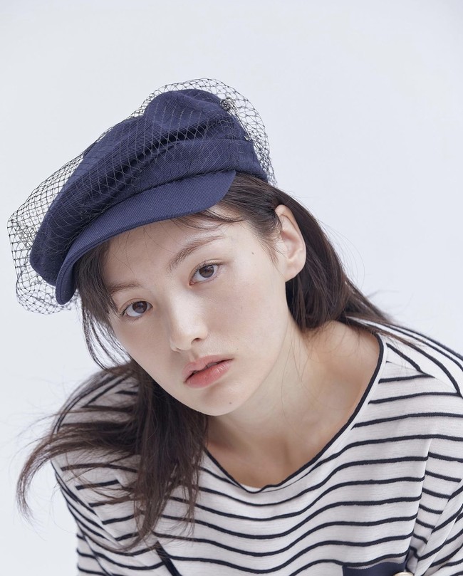 Aktris cantik ini dipasangkan dengan Kim Bum, sebagai villain drakor Tale of the Nine Tailed. Kim Yong Ji pun dinilai cocok memerankan Won Mi Ho yang diadaptasi dari webtoon. Foto: dok. Instagram demi_kimee