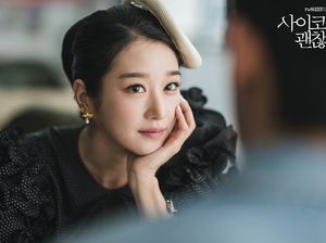 5 Zodiak Paling Drama Queen, Ada yang Suka Cari Perhatian!