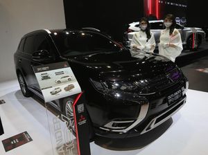 Mitsubishi Outlander PHEV Dikorting Rp 400 Jutaan!