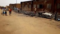 Niger memiliki kerawanan pangan tinggi, dan juga tingkat penyakit dan kematian, dan bentrokan militer yang berulang dengan kelompok jihadis dan afiliasi Negara Islam (ISIS) Boko Haram telah membuat banyak ribuan orang mengungsi. AP/Boureima Issoufou