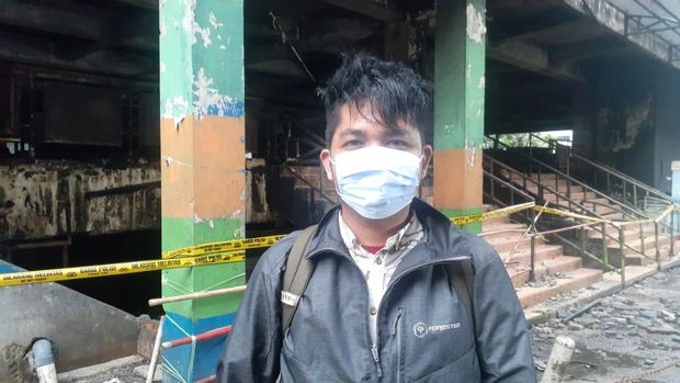Pedagang korban kebakaran Pasar Minggu Muhammad Kiki,