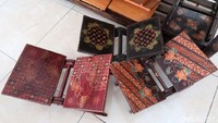 Padahal sebelum pandemi, saat bulan Ramadhan jumlah pesanan bisa mencapai ratusan rekal.