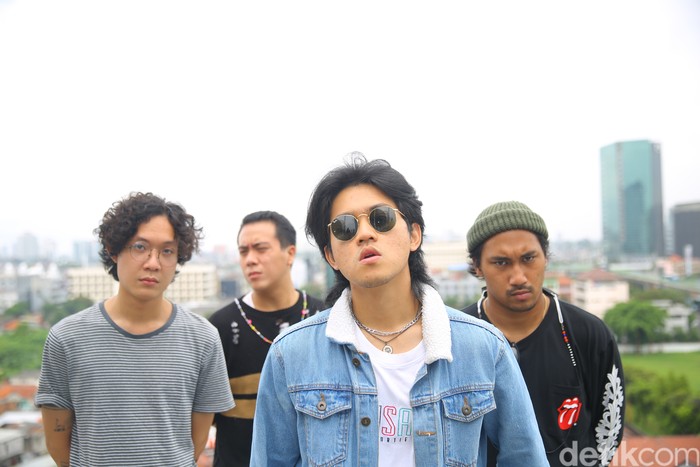 Ringgo 5 saat berkunjung ke kantor detikcom