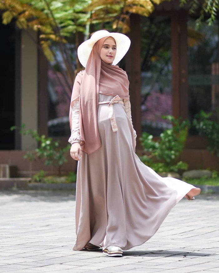 Sebelum Melahirkan, Nadya Mustika Rahayu Rutin Makan Kurma Muda Sebelum Melahirkan, Nadya Mustika Rahayu Rutin Makan Kurma Muda