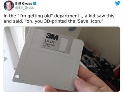 Reaksi Gen Z Saat Disodorkan Teknologi Era 90-an Bikin Ngakak