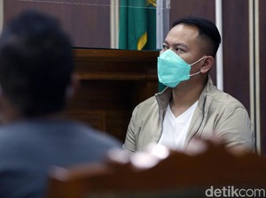 Terancam Di-blacklist KUA, Vicky Prasetyo Bicara soal 24 Kali Nikah