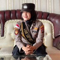 Akan tetapi, kata Vanny meski sering bolos pelajaran sekolah, dia aktif di luar sekolah, seperti mengikuti olahraga silat. Dulu dia bahkan sering menjuarai kompetisi silat, juara lomba drama sekolah, pidato bahasa Inggris dan prestasi lainnya. Foto: Dok.Instagram @tivanyagstn17.