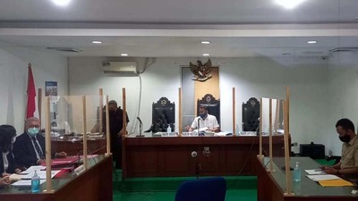 Sidang Gugatan Warga Perumahan TVM ke Pemprov DKI