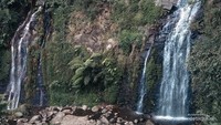 Keindahan Air Terjun Pengantin