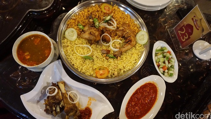 5 Restoran Timur Tengah Ini Cocok Buat Tempat Buka Puasa Bersama