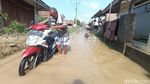 Banjir Terjang Puluhan Rumah di Pangasinan Karawang