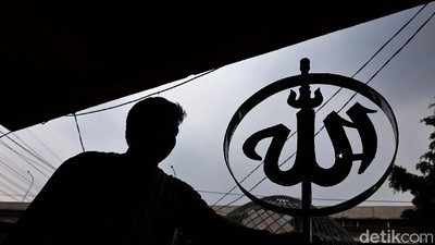 Bisnis Kubah Masjid Mulai Bangkit Saat Ramadhan