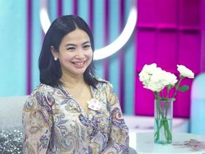 Inikah Jawaban Feni Rose Usai Dilaporkan Deolipa?