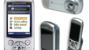 Sony Ericsson S700 (2004). Ponsel ini memakai kamera resolusi 1,3 megapixel yang terhitung paling maju pada zamannya. Terdapat beberapa fitur kamera menarik seperti burst mode, night mode, self timer, special effects dan white balance. Foto: Sony Ericsson