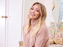 Dikira Daging Ayam Fillet, Hilary Duff Cicip Testis Sapi Goreng!