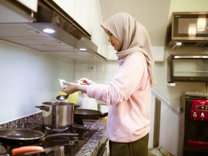 Mencicipi Makanan Apakah Membatalkan Puasa, Begini Penjelasan Kemenag Jatim
