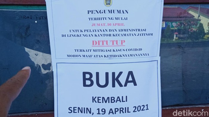 Kantor kecamatan Jatinom ditutup sementara