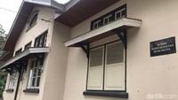 Di sini ada rumah tempat peristirahatan Bung Hatta. Untuk menjelajah lokasi ini bisa dengan berkendaraan. Tapi akan lebih seru jika menggunakan sepeda, atau berjalan kaki sekalian. Pasti makin seru! (Jeka Kampai/detikTravel)