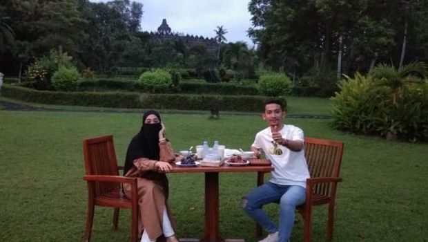 Paket wisata Borobudur Sore dari Restoran Manohara