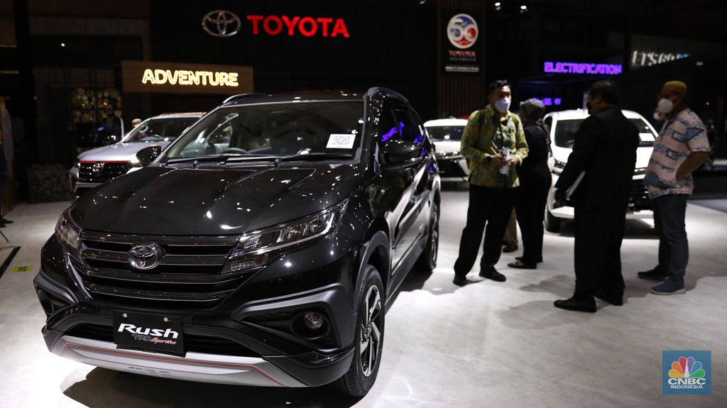Toyota Rush. CNBC Indonesia/Andean Kristianto