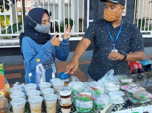 Penyandang Disabilitas Ikut Bursa Pasar Takjil Banyuwangi