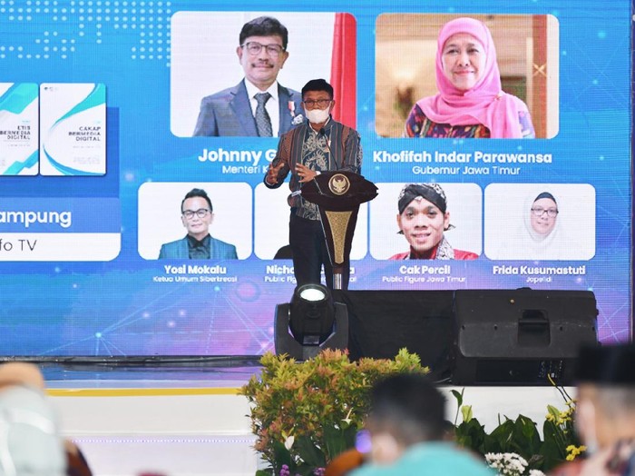 Menteri Komunikasi dan Informatik Johnny G. Plate
