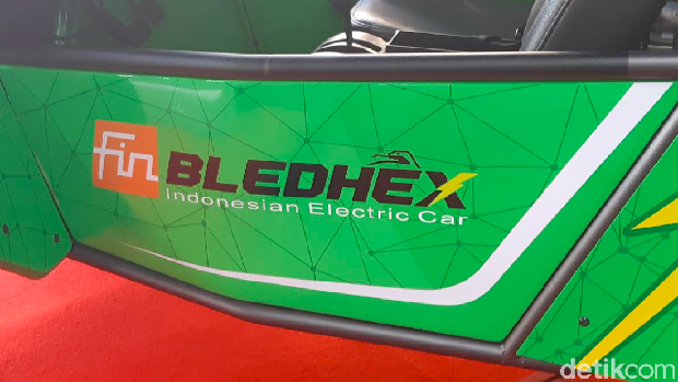 Mobil Listrik Komodo Bledhex