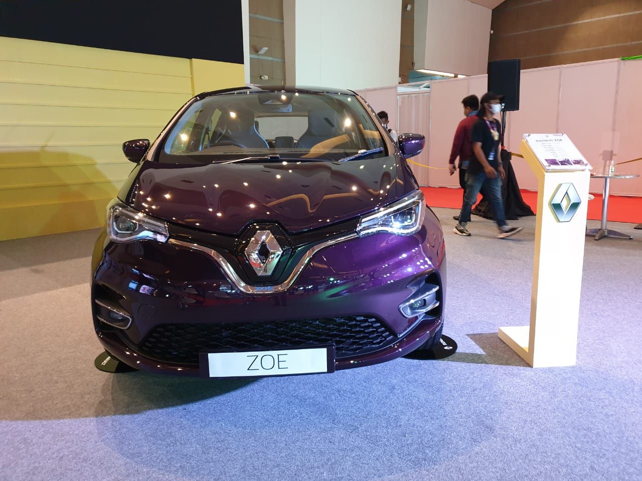 Akhirnya mobil listrik terlaris Renault Joe diboyong ke Indonesia